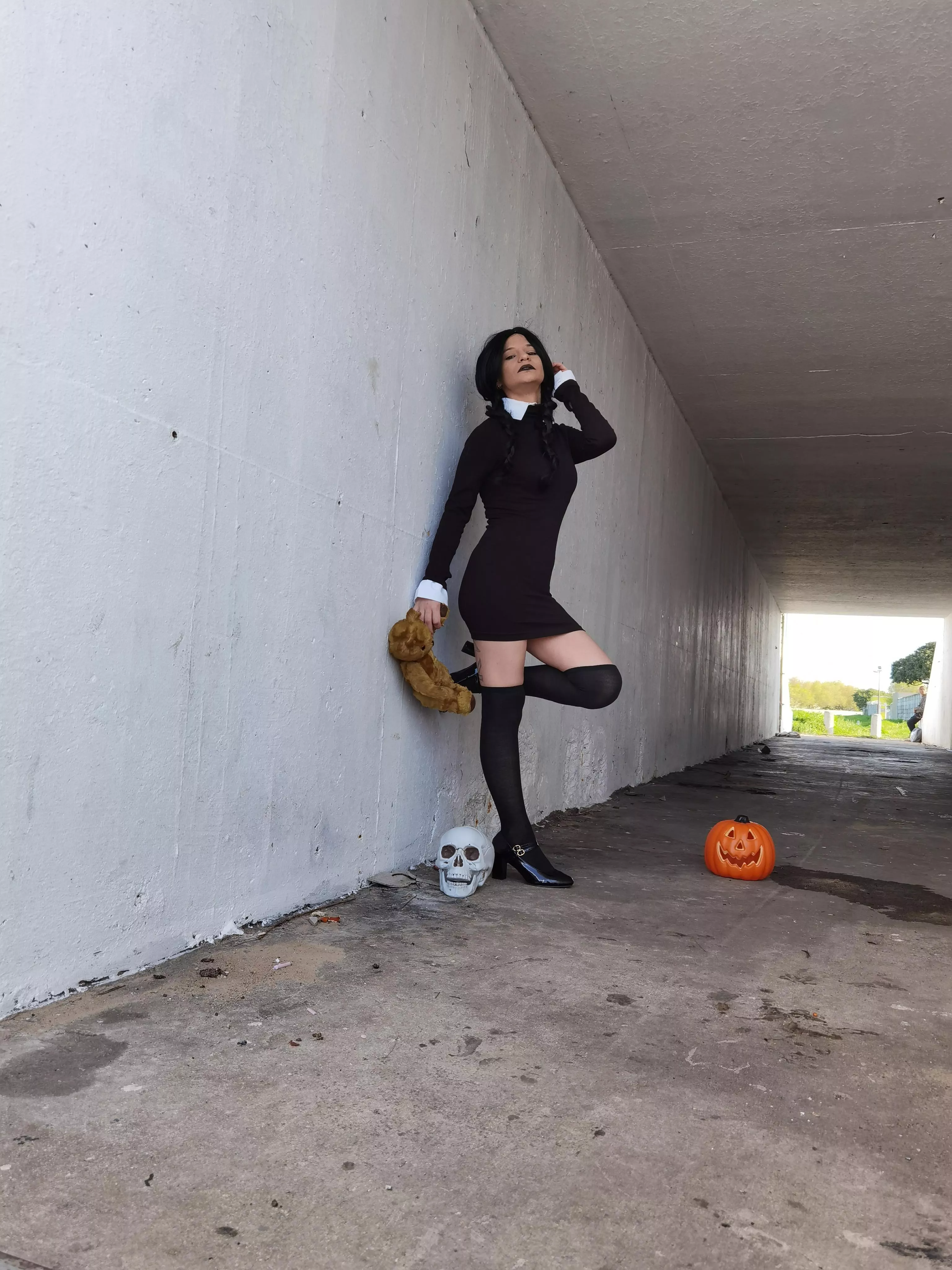 I'm no vampire, but I sure do know how to suck. 🧡🎃 posted by ChelseaUncovered