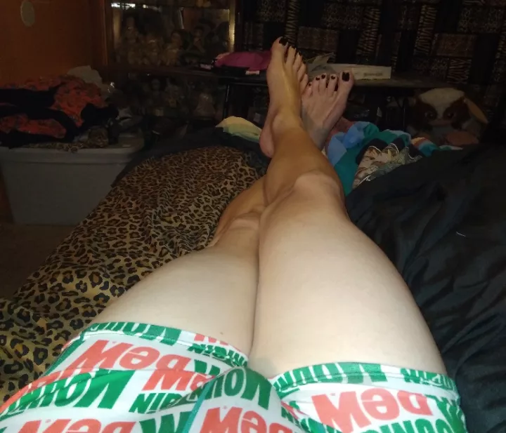 I'm still not allowed to show any pp and my tendons make me sick here posted by HiddenClown