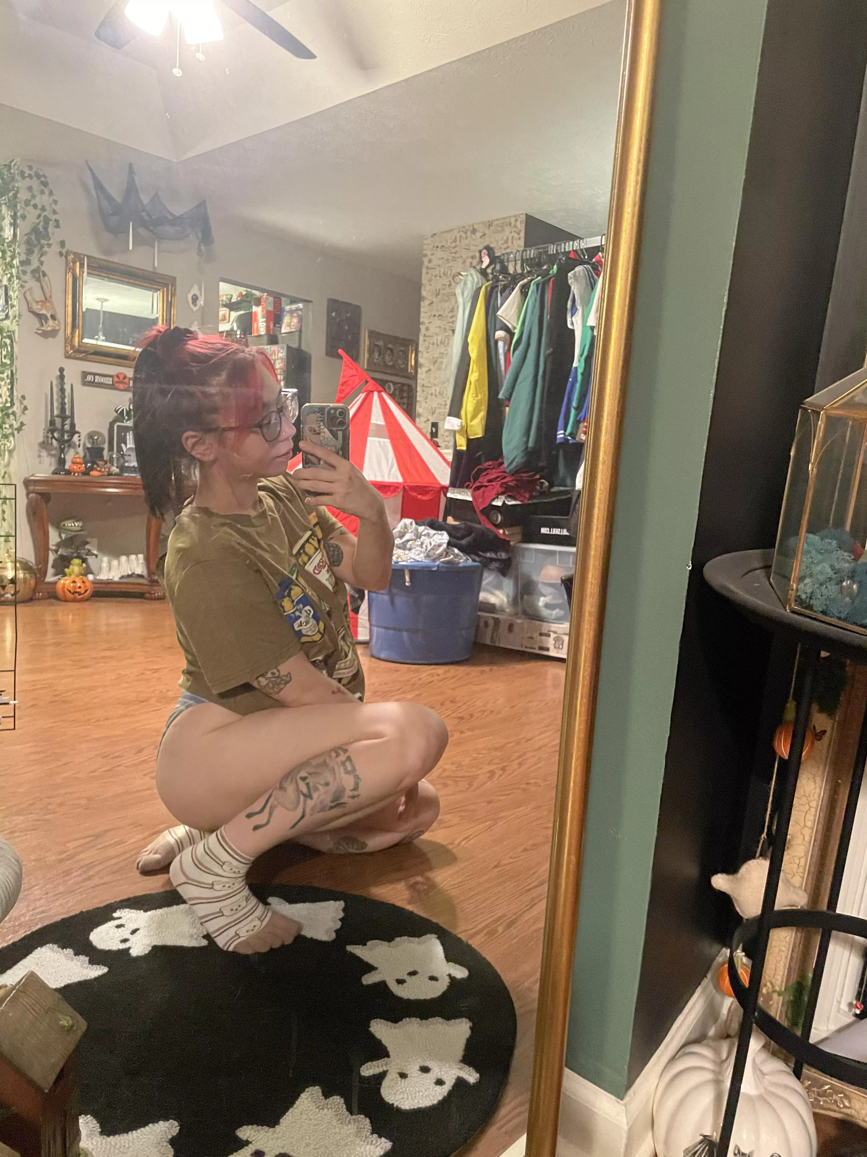 Japanese Goth Girl 🖤♥️ posted by SpookysWonderland