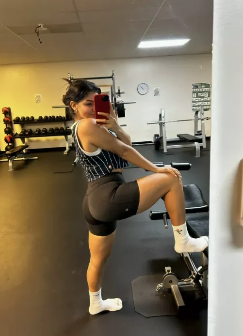 Just me in my favorite shorts by Daisydalores