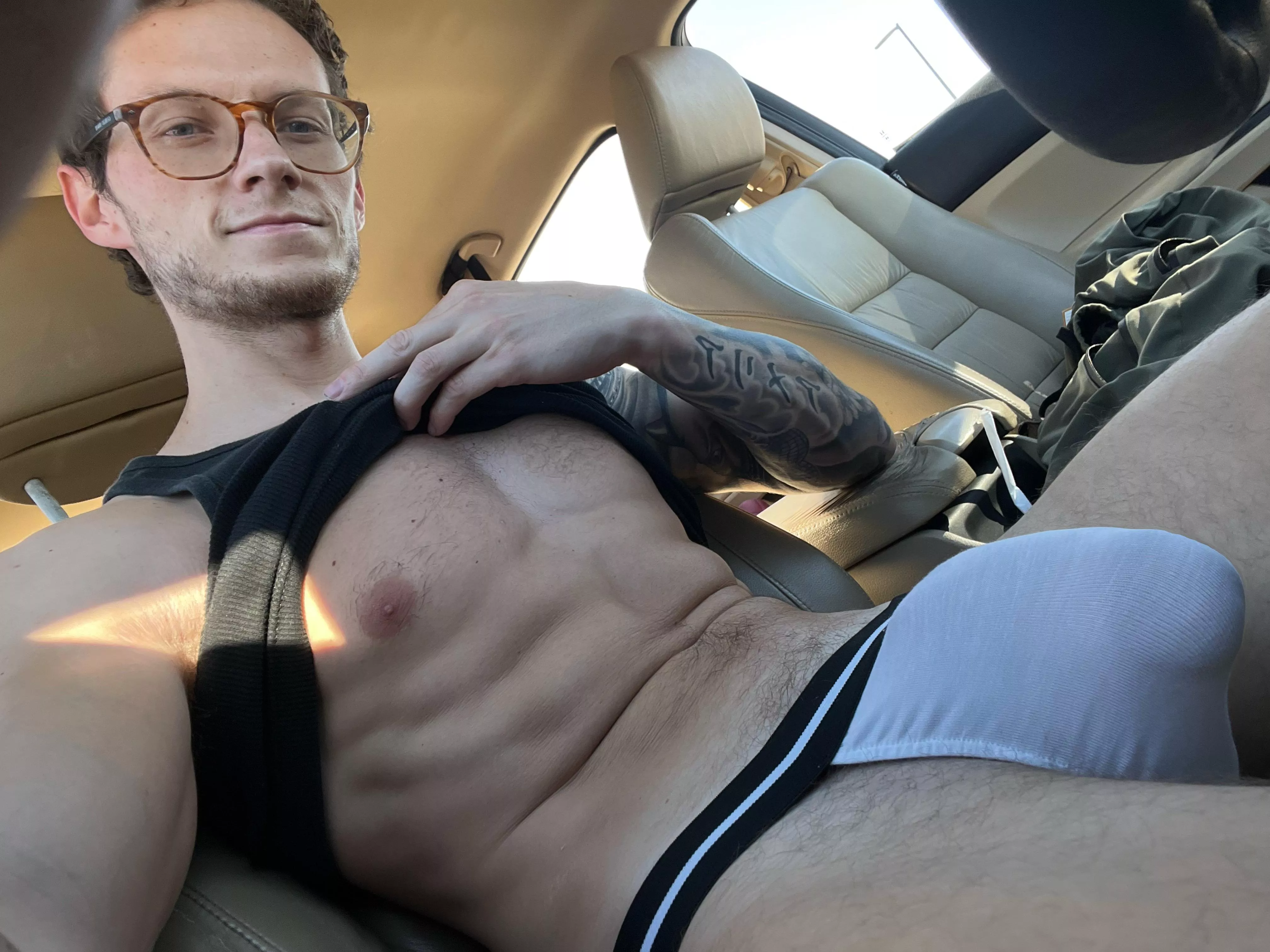 Love the way these hug the bulge ☁️🤓🤟 posted by AguayoUnderwear