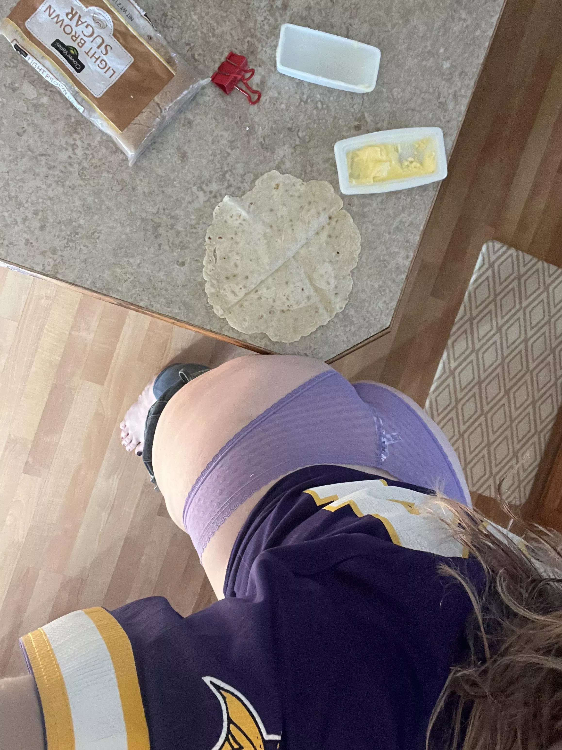 Making a game snack, want some 💜💛 posted by PLANTSN0TPE0PLE