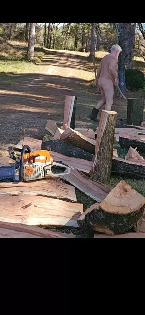 Making my own heat is so nice by Getonit2