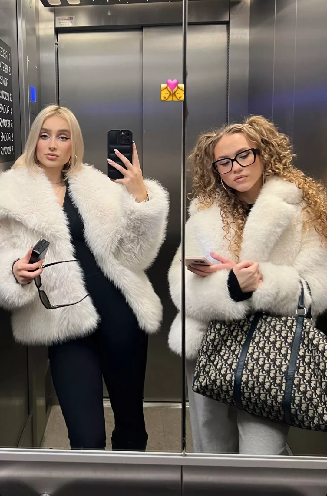 Modelki  posted by __NoOneImportant