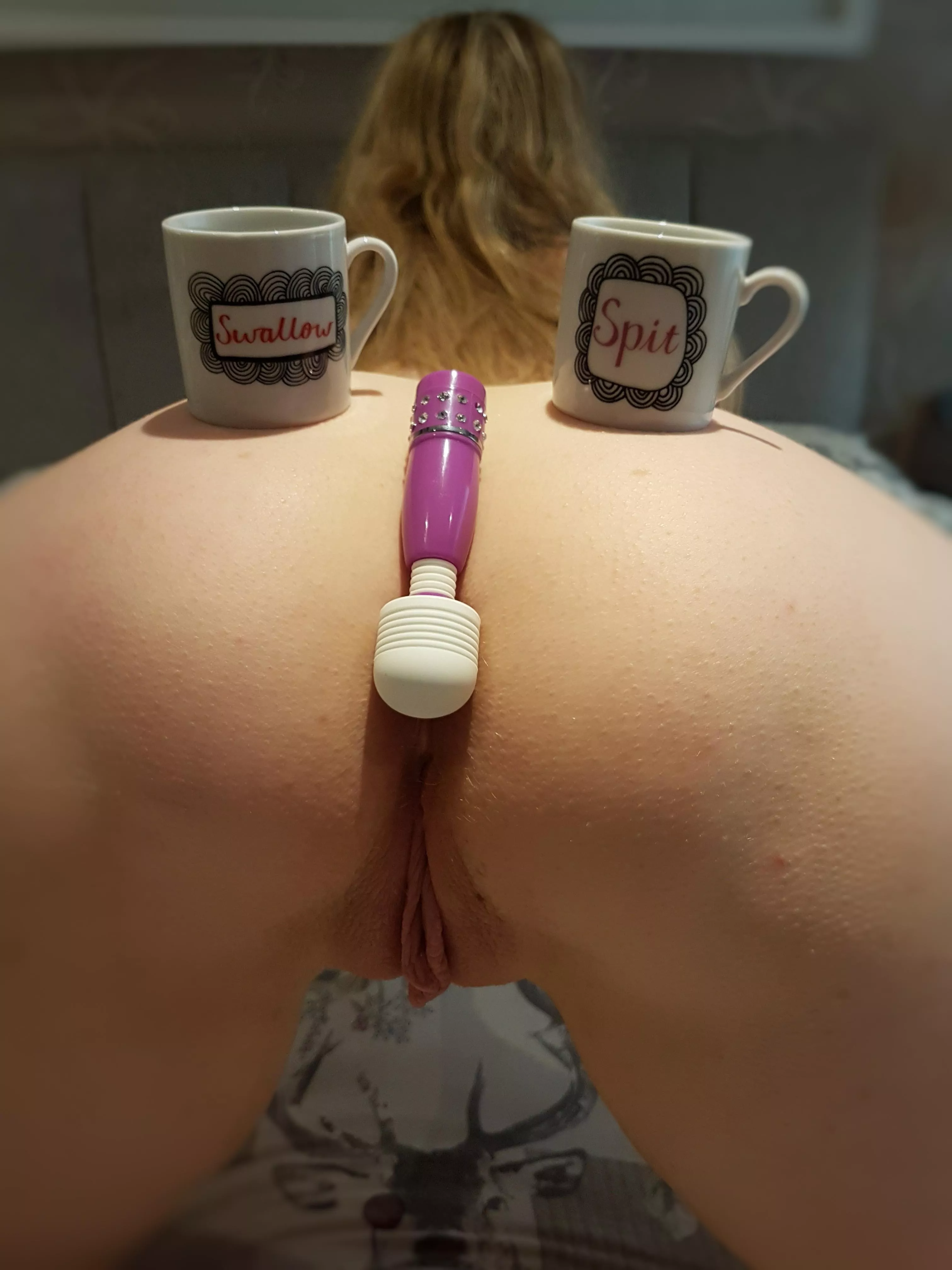 Spit swallow or fill me with cum  posted by Laurawk85