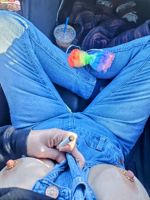 Sunday [F]unday Chill Em! 🥶🍒 by Status_Stand3678