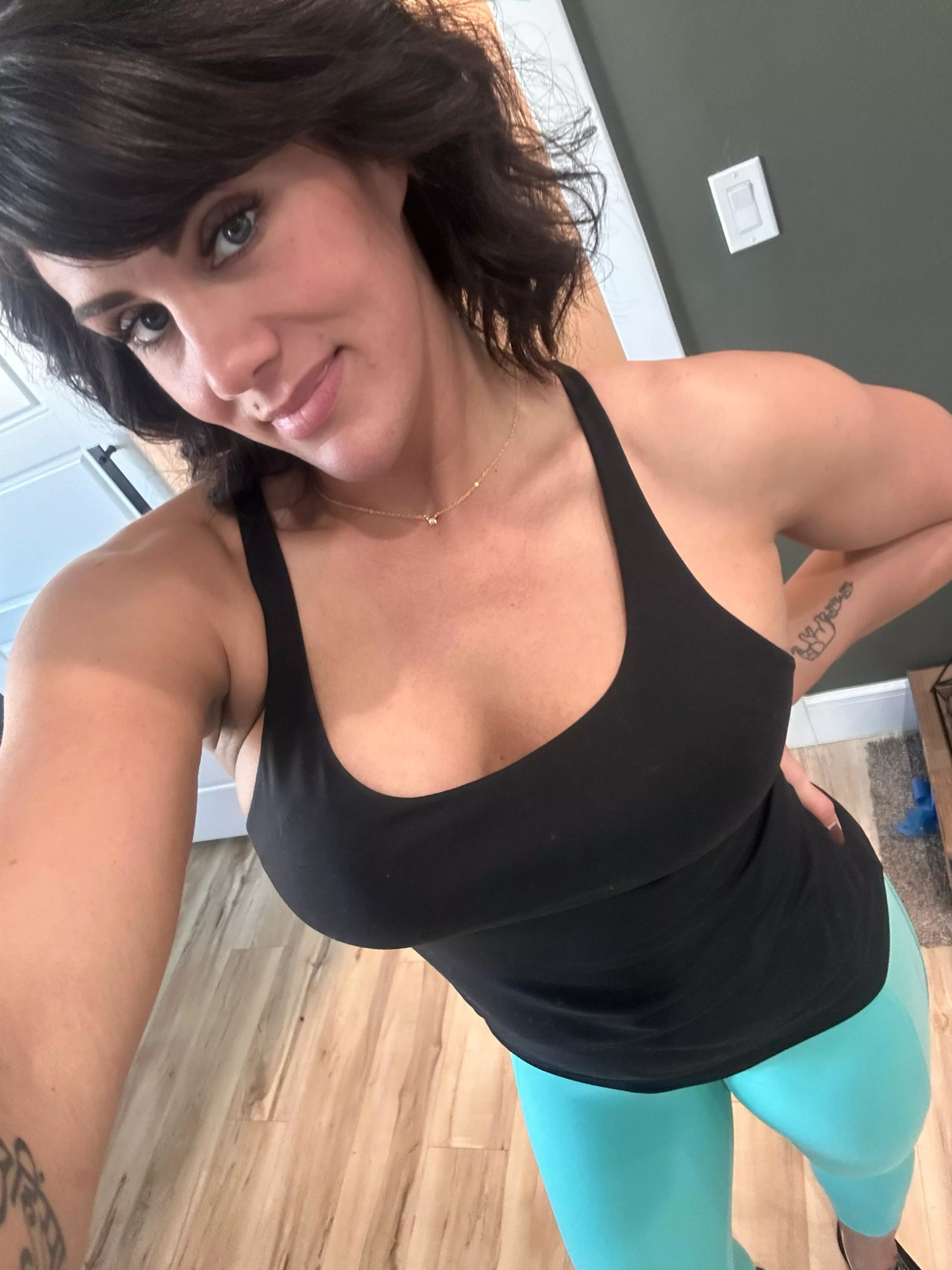 The everyday gym girl posted by hough_courtney_