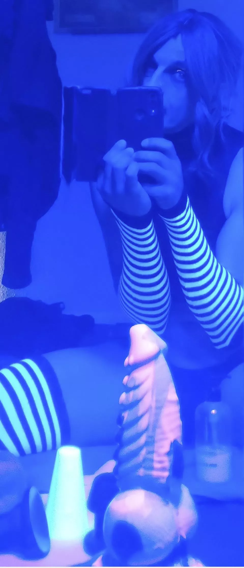 UV Is so much fun posted by nogoidontthinkso