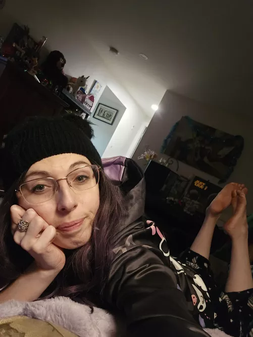 Hi 🥰 by cheekyxlass