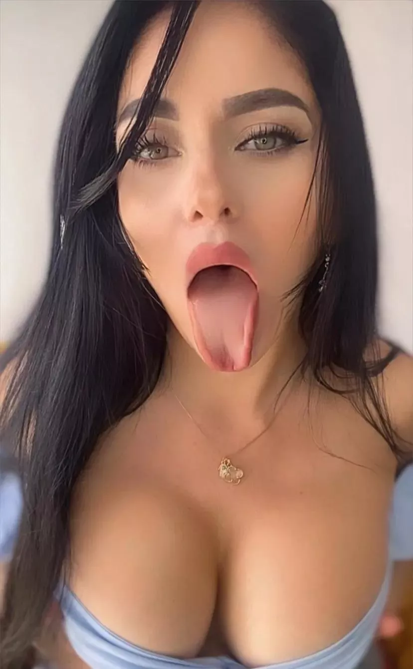 Swipe for a surprise! posted by StellaOsorio