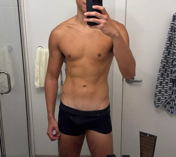 [22] How do I get a deeper V by Same_Cold8214