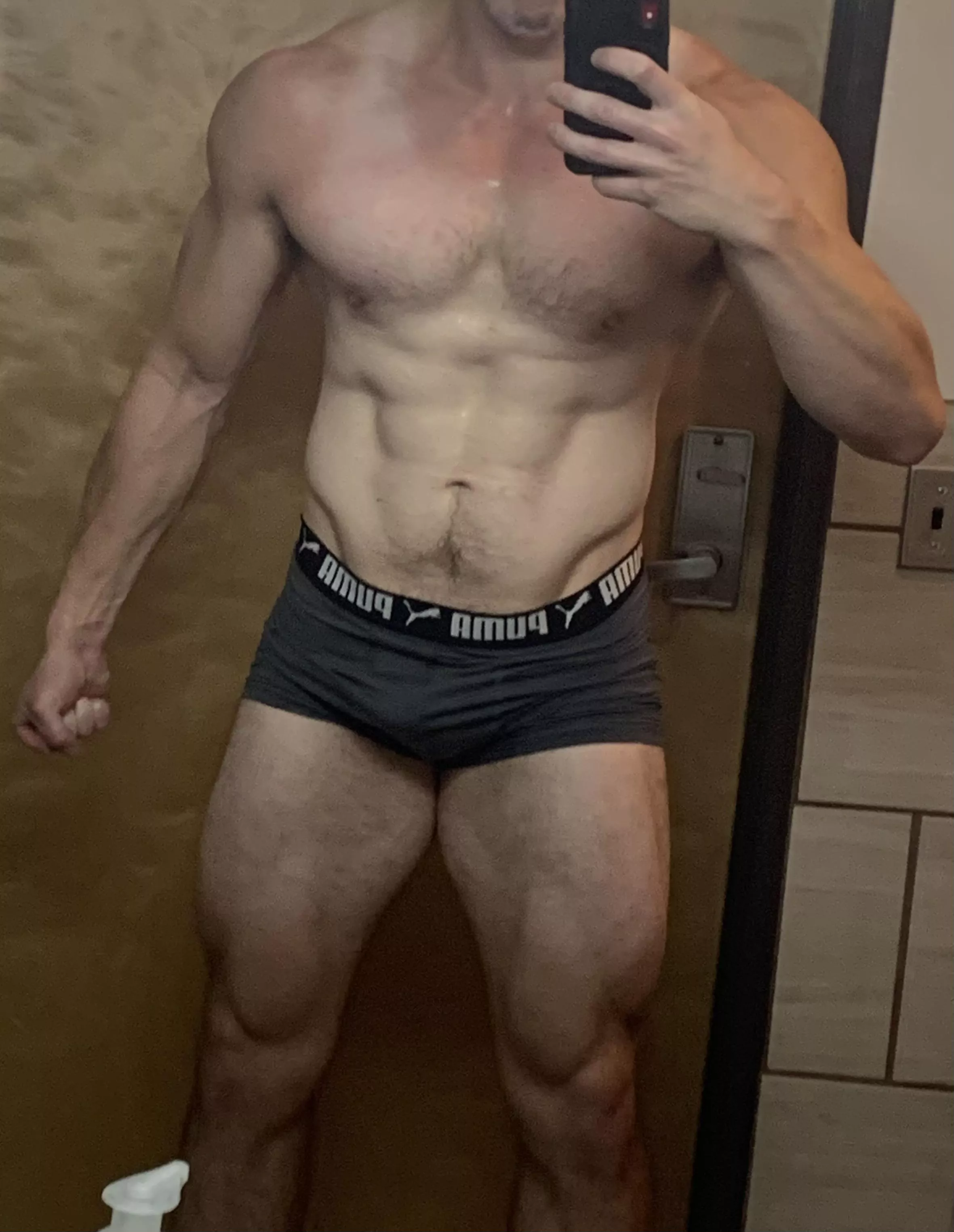 32 6’3” 225lbs posted by rick-sanchez-idk