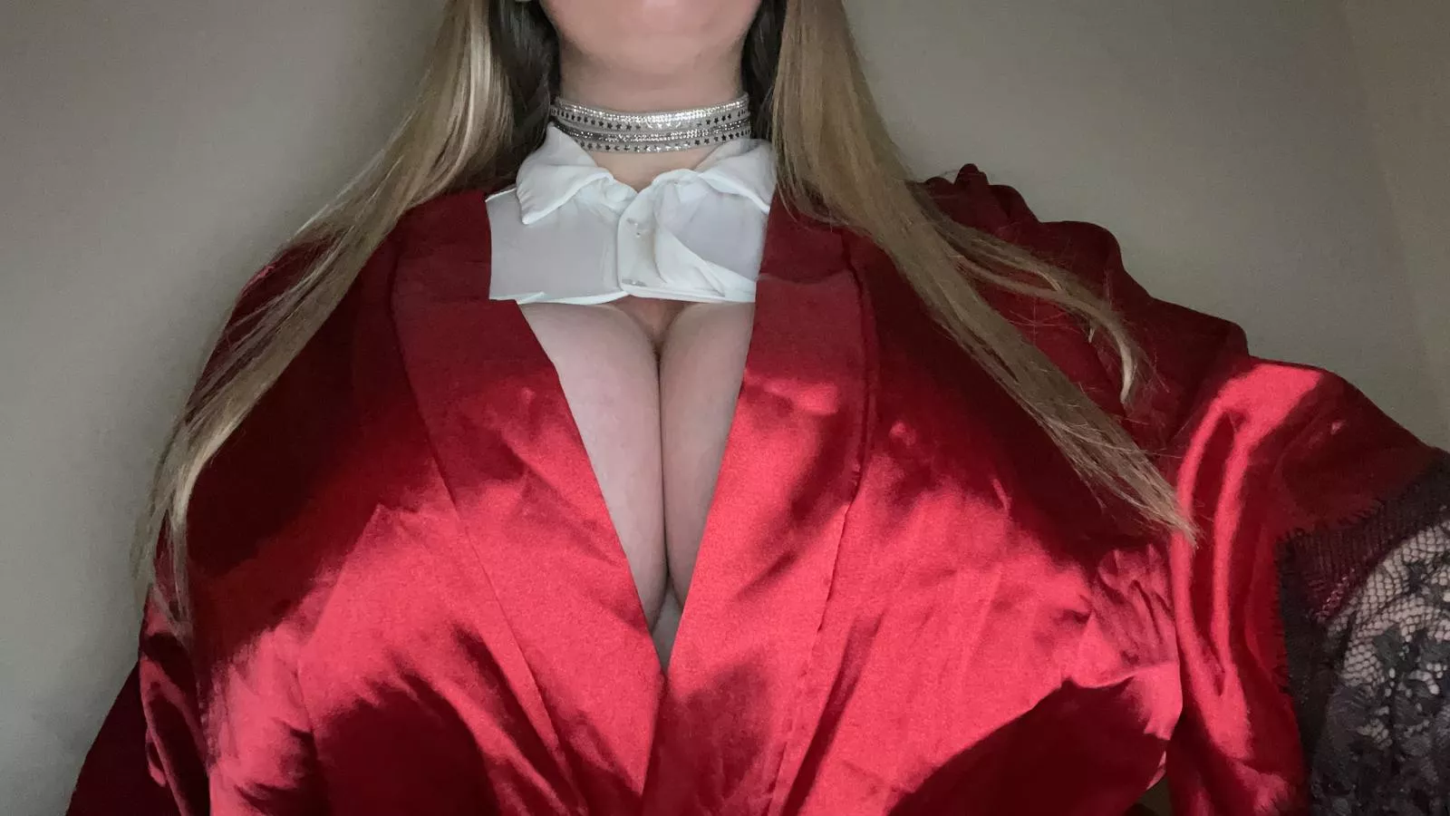 Almost fully covered :P posted by The_32M_Queen