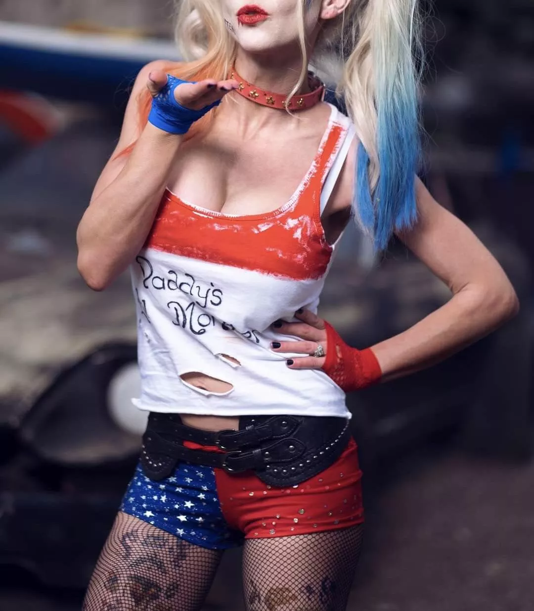 Daddy’s monster? Waar is al die Pappas? posted by No-Nebula-4711