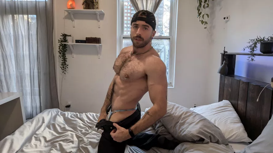 Do you like my muscles?😜 by ohmynuk