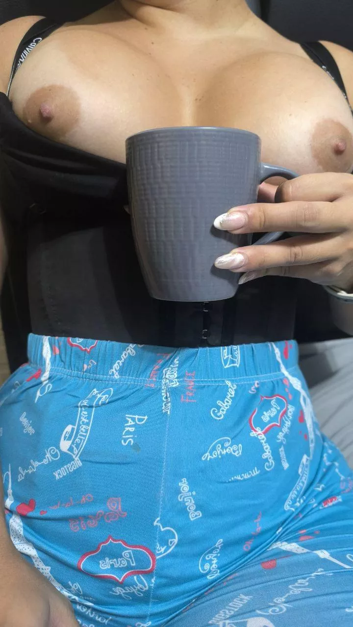 drinking a cup of coffee and showing my nipples posted by angelmichellpov