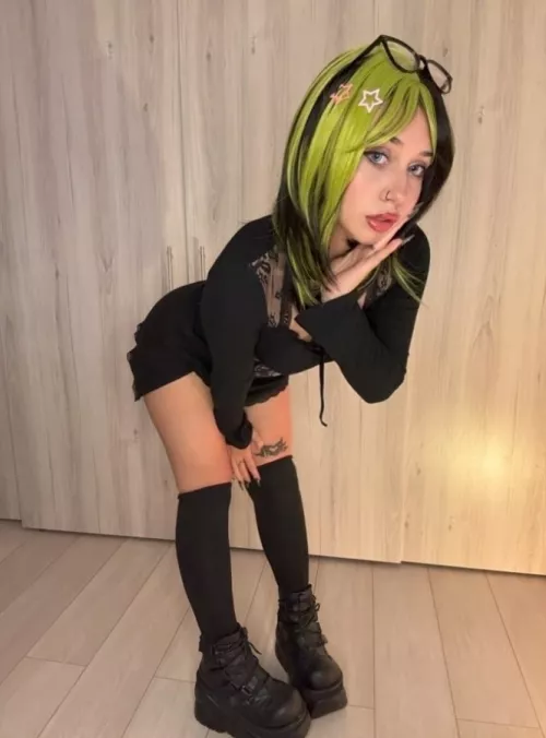 Got my stompers on by bigbadjuno