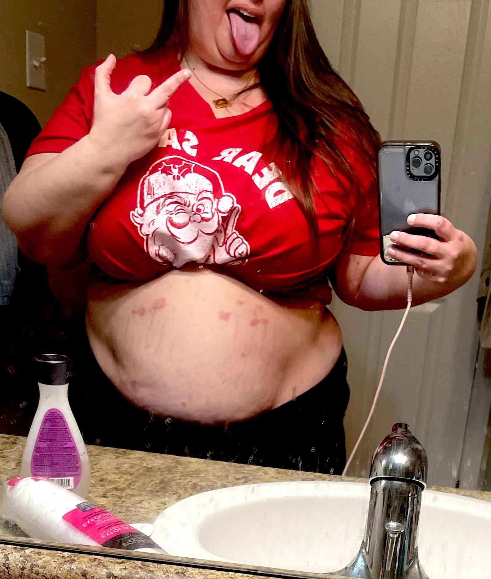 If you would stop gooning and approach me you would be much happier 😈🖤 posted by Annasasin69