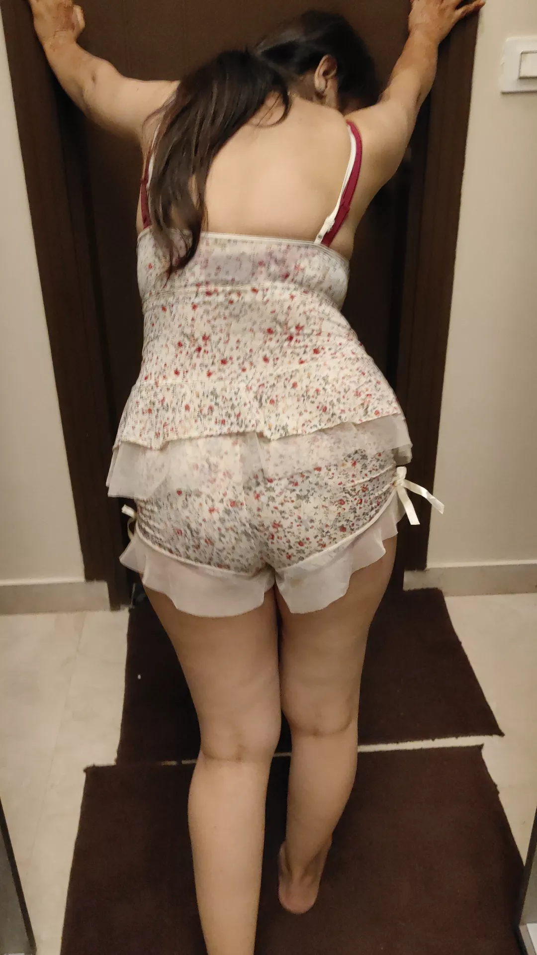 Indian wife for drilling  posted by happygomarry