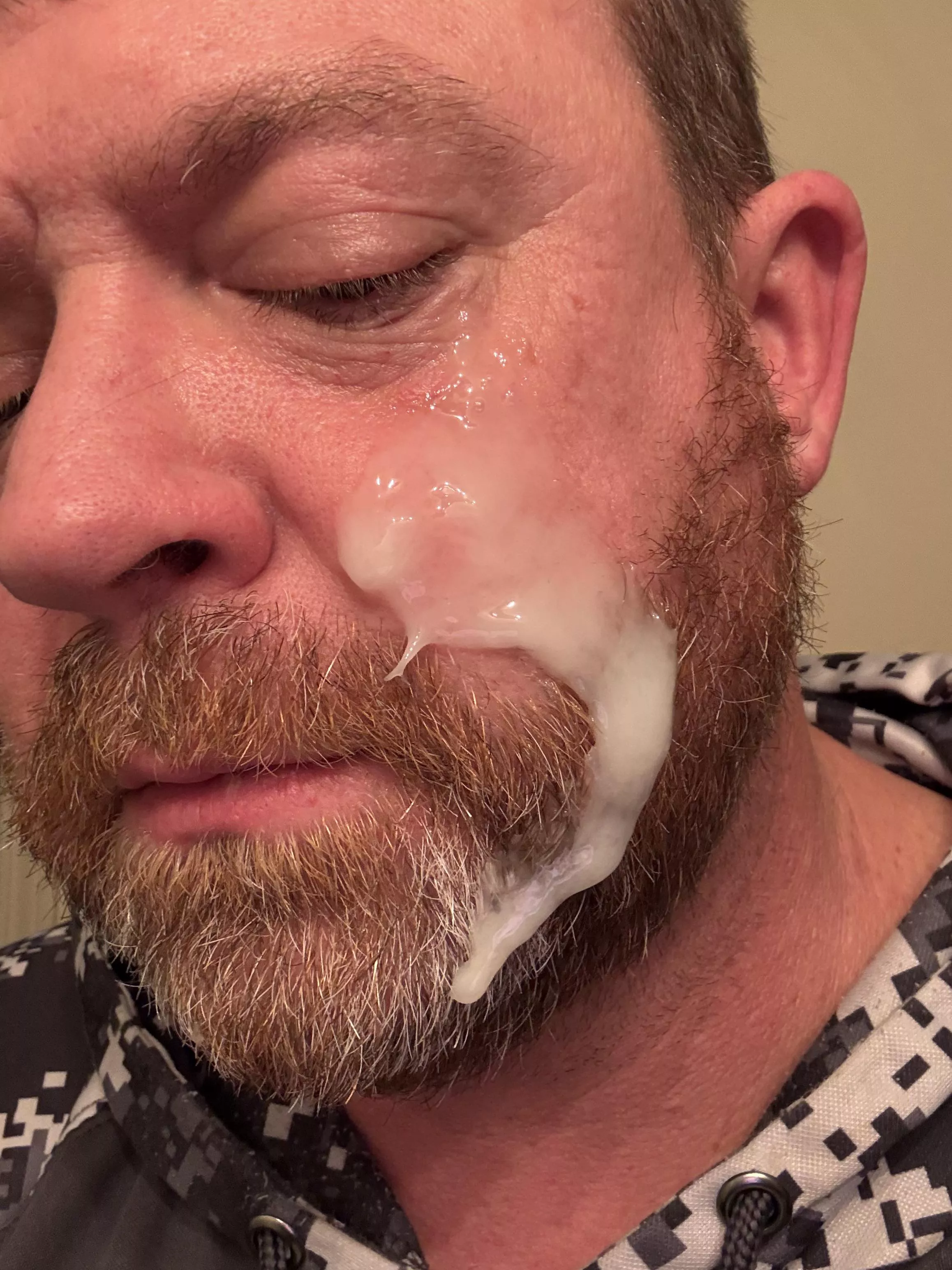 Love a good facial from my black lover posted by pkrbadboy01