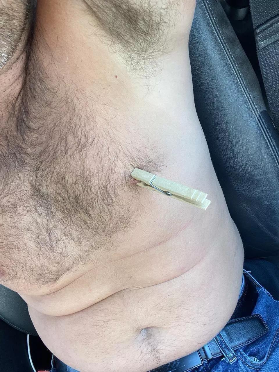 Tug and rub? Dm open  posted by Footman1560