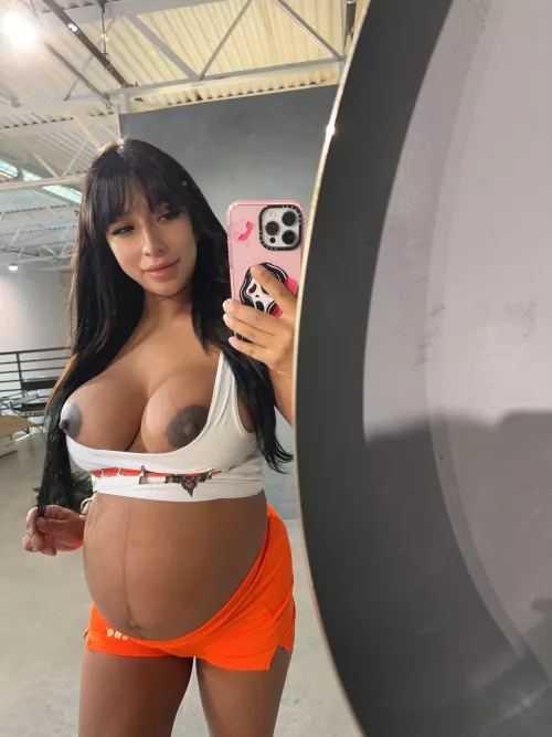 do you think my that my bump is making me hotter?  by Rosa_cumguzzler