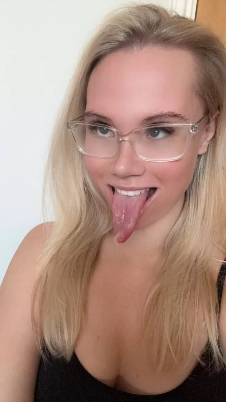 enjoy my drool as lang as you want babe posted by jennyahegaoblonde