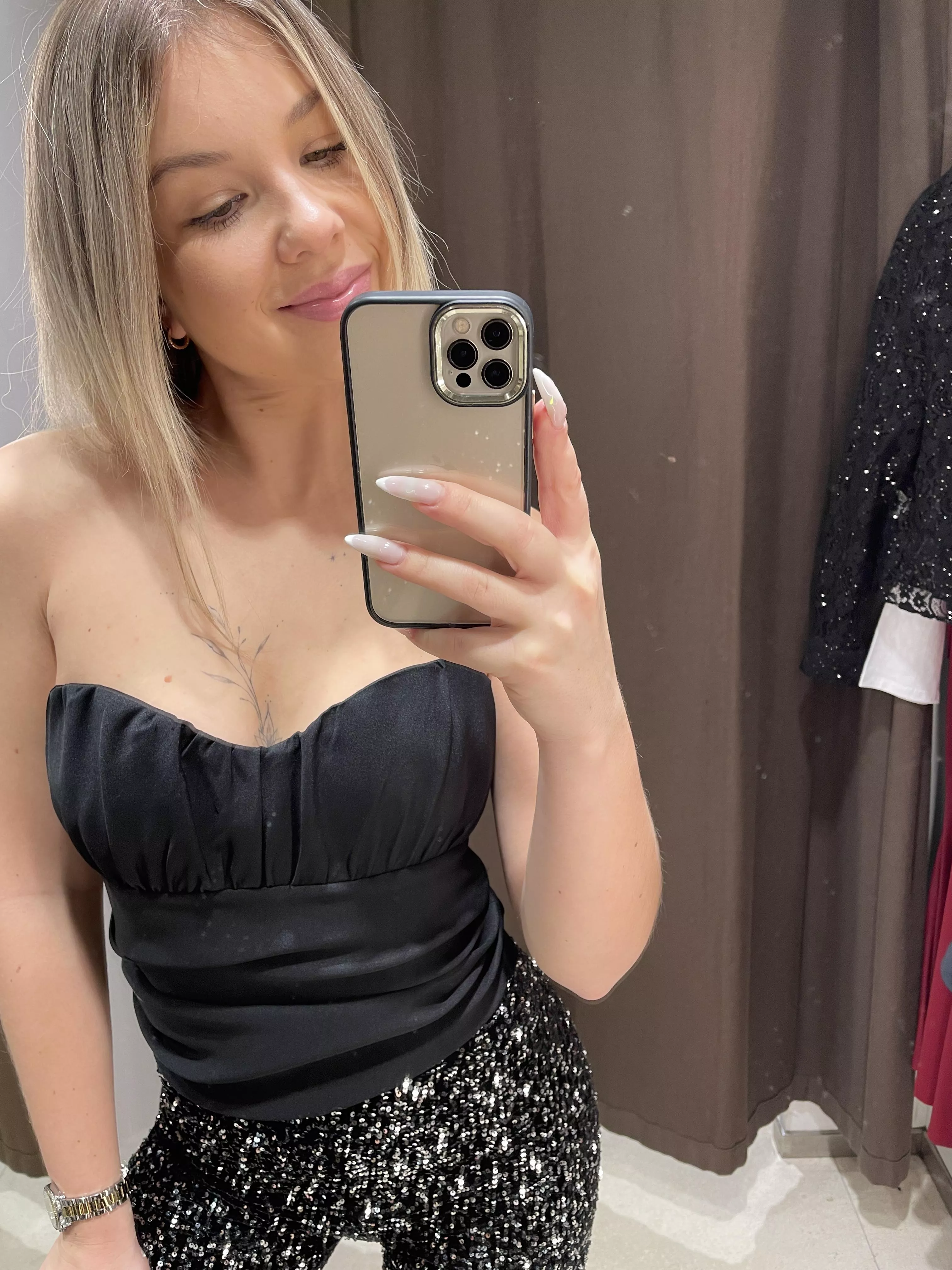 Fell great without bra posted by _Radwanski_