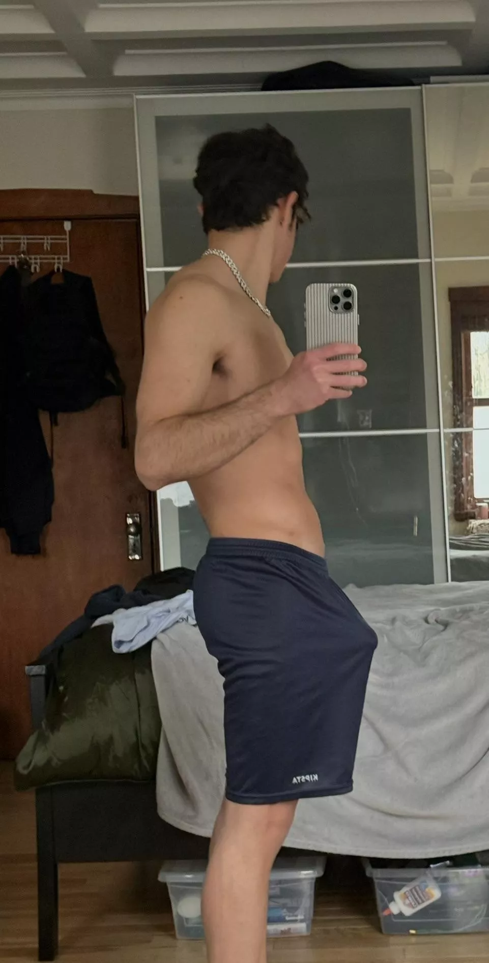 You tear off these pants and then? posted by flavio_booy