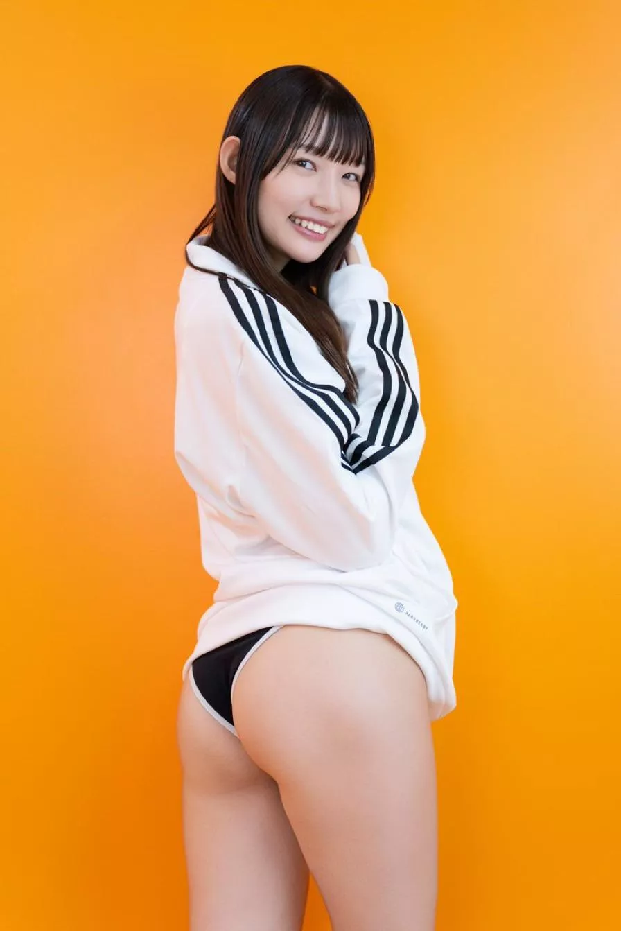 Ayu Hazaki  posted by Joshilover69