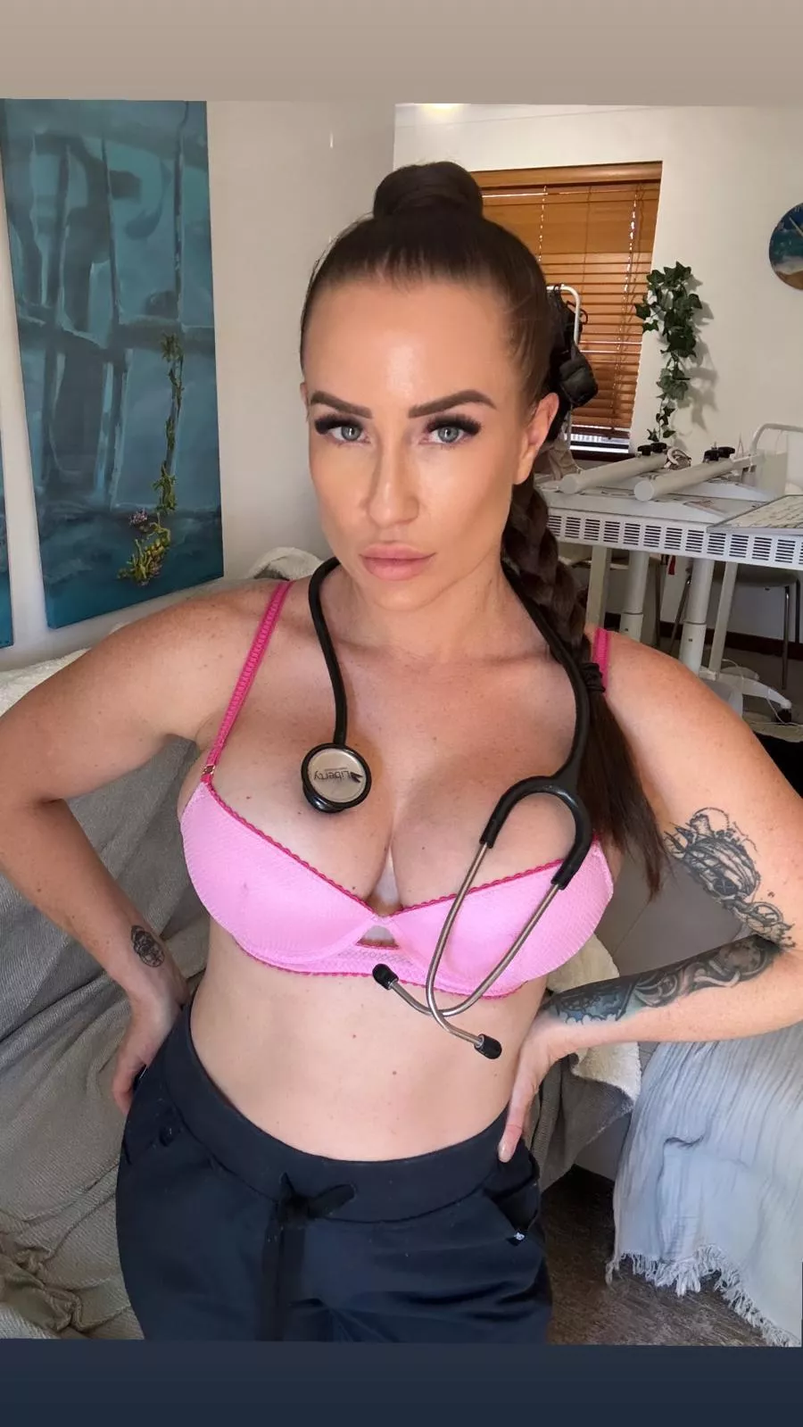 Do you want to be my patient? posted by _ladysexyfit_