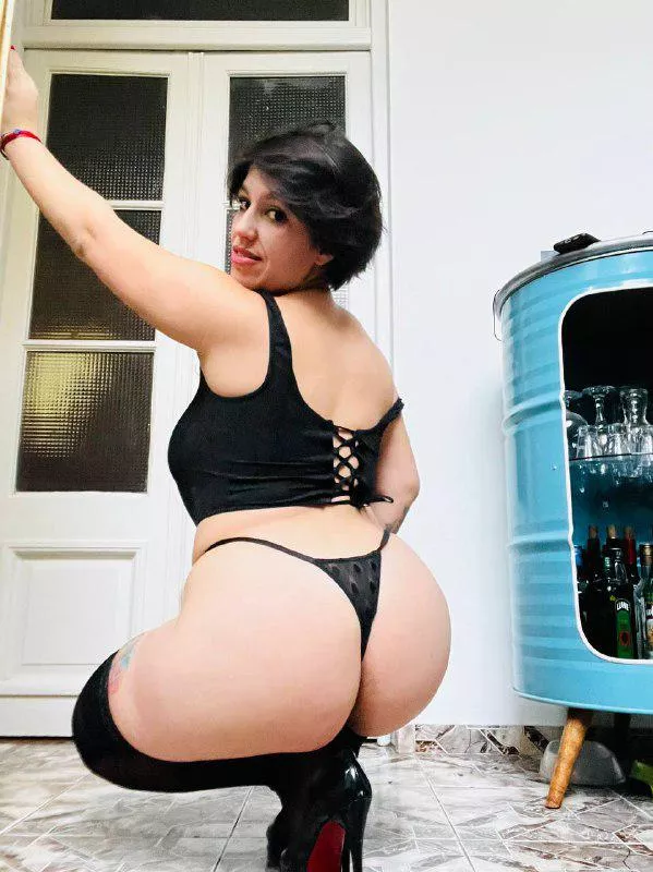 I love how little thongs look on my big ass posted by Inesitaax