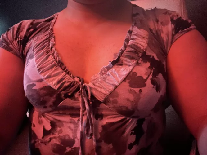 Someone cum ruin this blouse of mines  by nappyroots187187