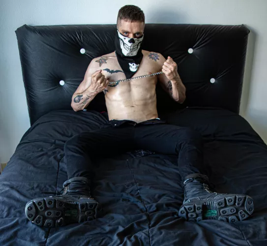 Start licking my boots and make me happy with your wallet by Roderick44