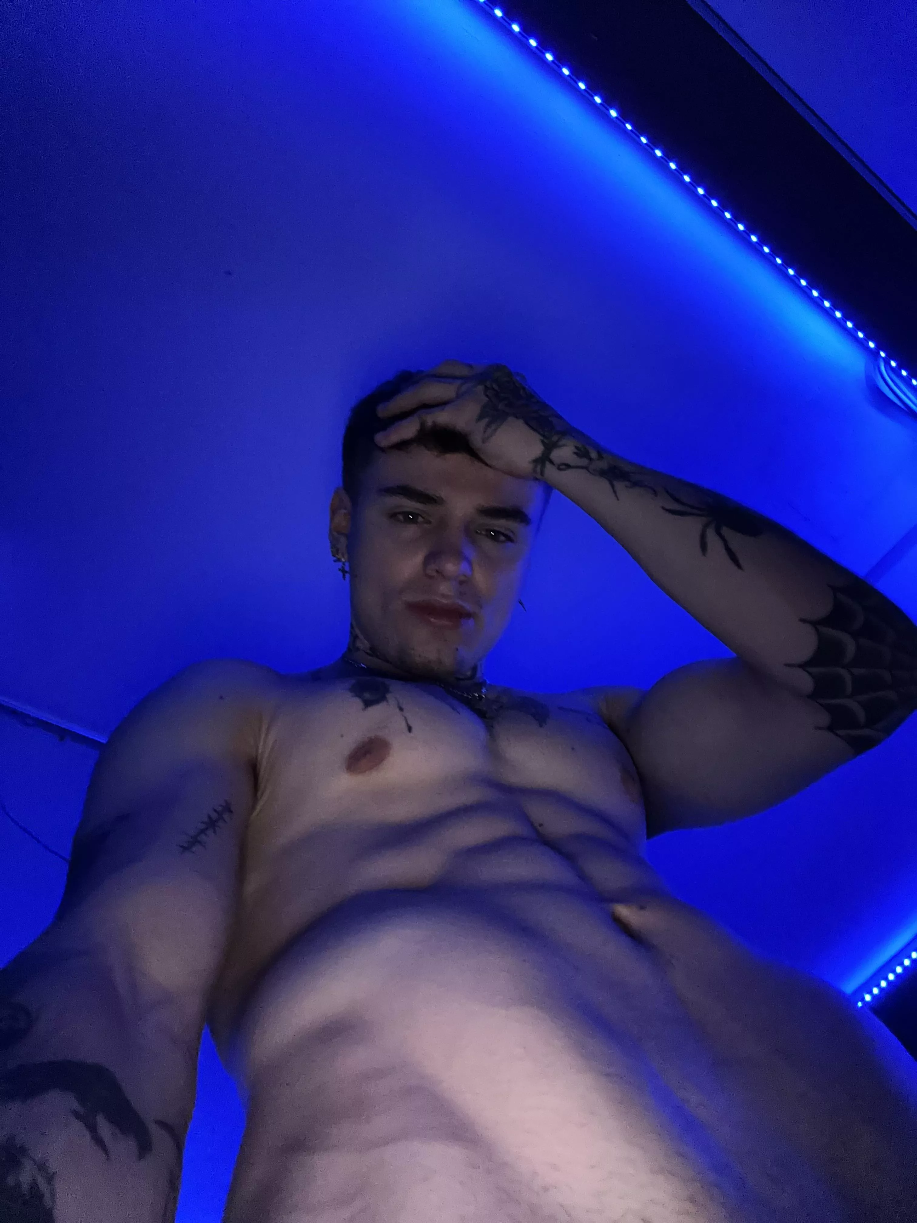 be honest my v is hot posted by imraezify