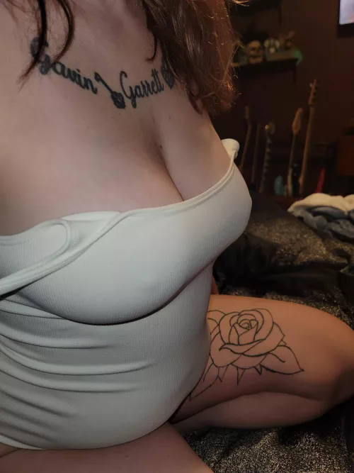 Bet I can make you cum  by StellaStarlight987