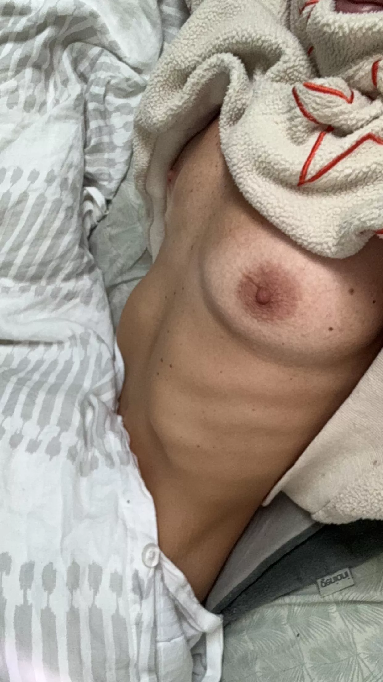 Each rib needs kisses  posted by FeistyImportance8361