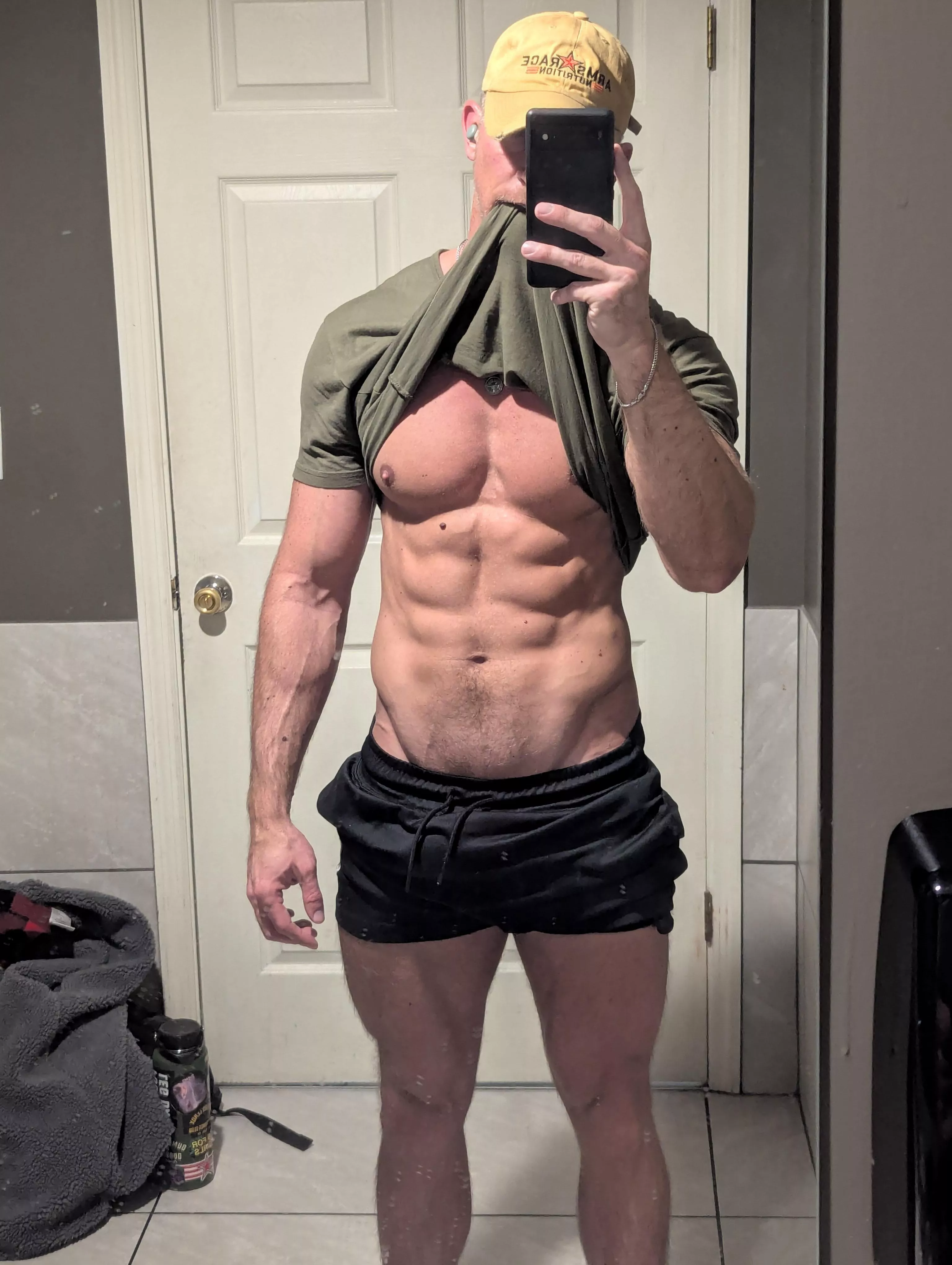 I like the crop top look for a reason  posted by Jkm5oh