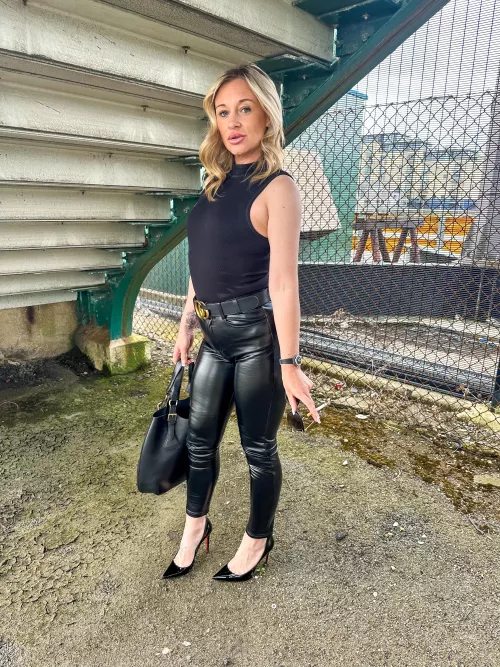 Smoking while I wait... care to keep me company? by Realsmokinghousewife