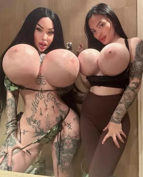 We need more of that kind of bodies on this planet. Absolutely beautiful!  by trophylover