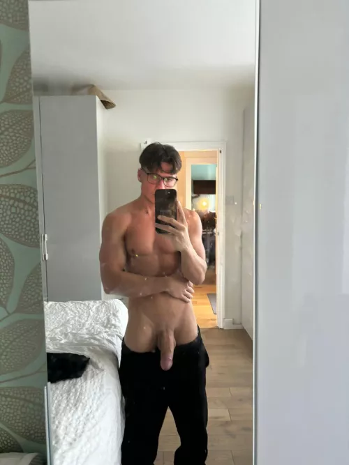 Will you suck this perfect dick by Aonsu