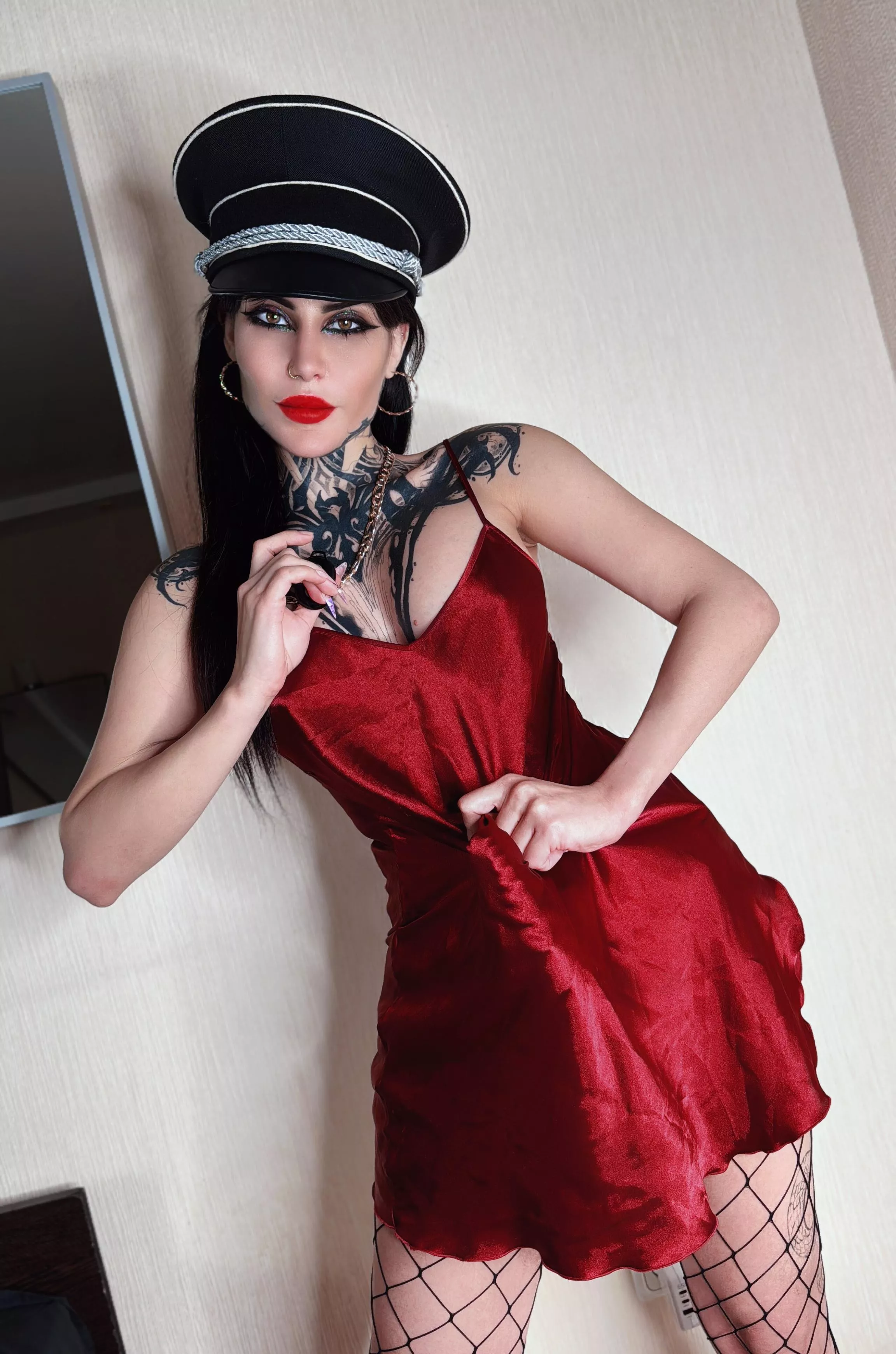 Your friendly neighbor has a big secret  posted by Vampandbeauty