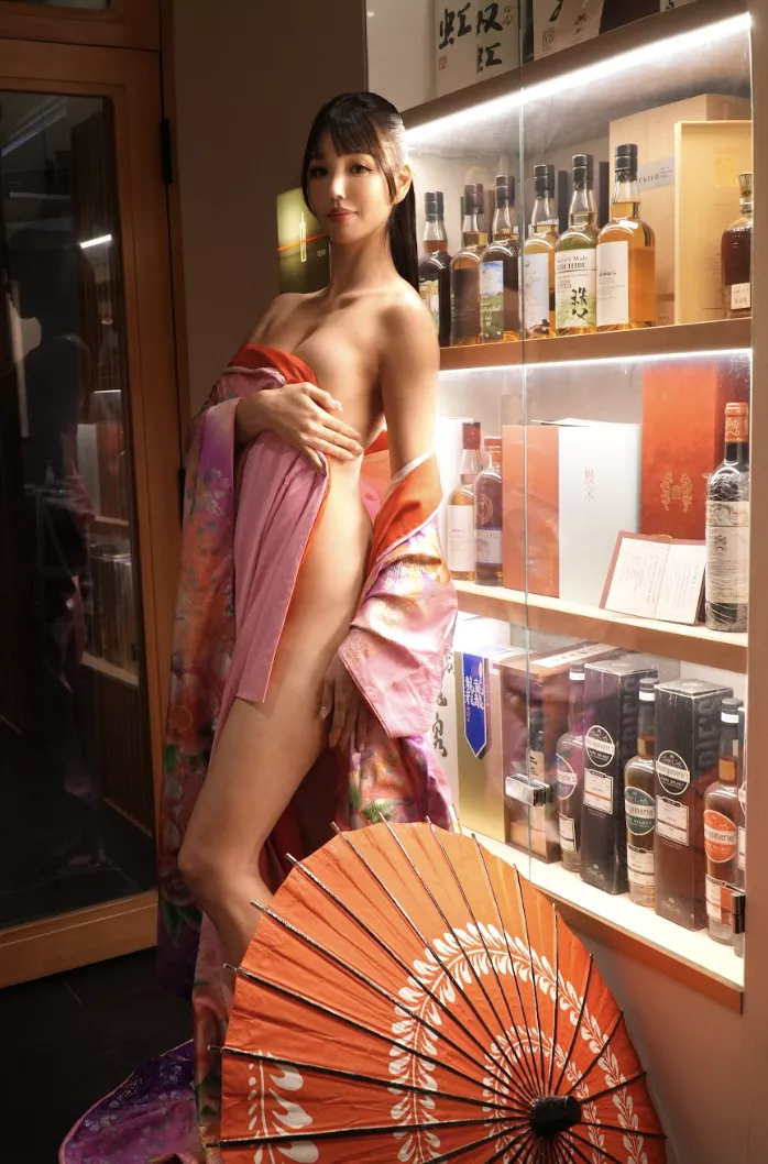 Japanese girls are the best right :-) posted by wei_joannana