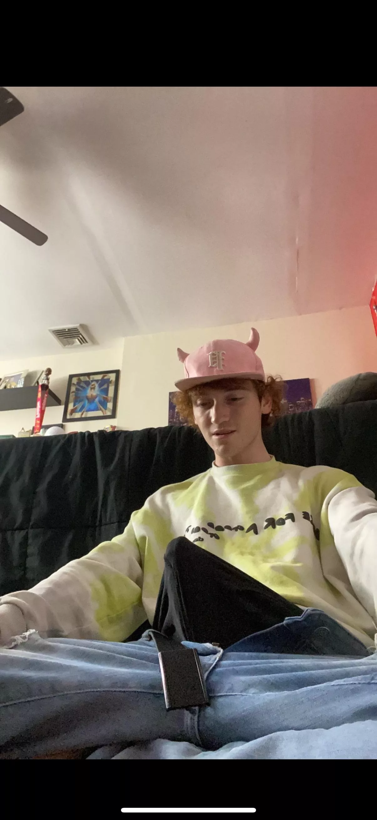 Just Chillin in my bed vibes posted by Cutie_sweetiebarbie