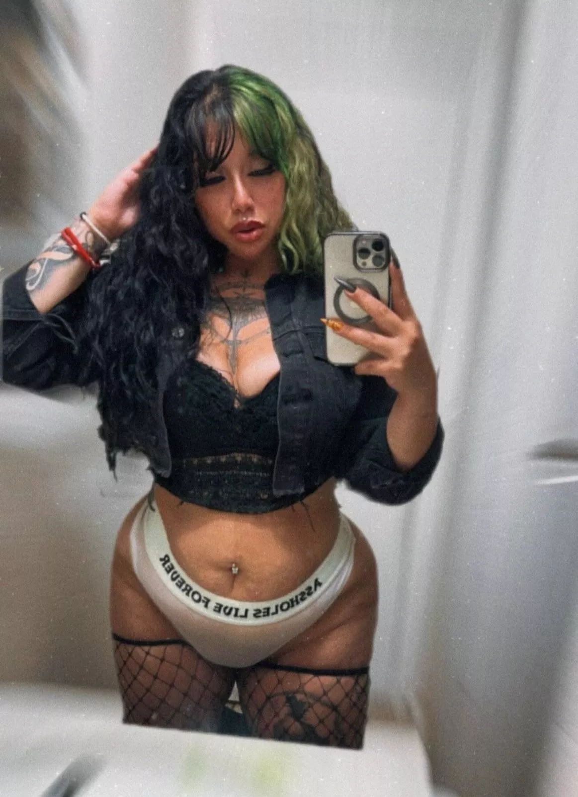 Oooof posted by Letsshre