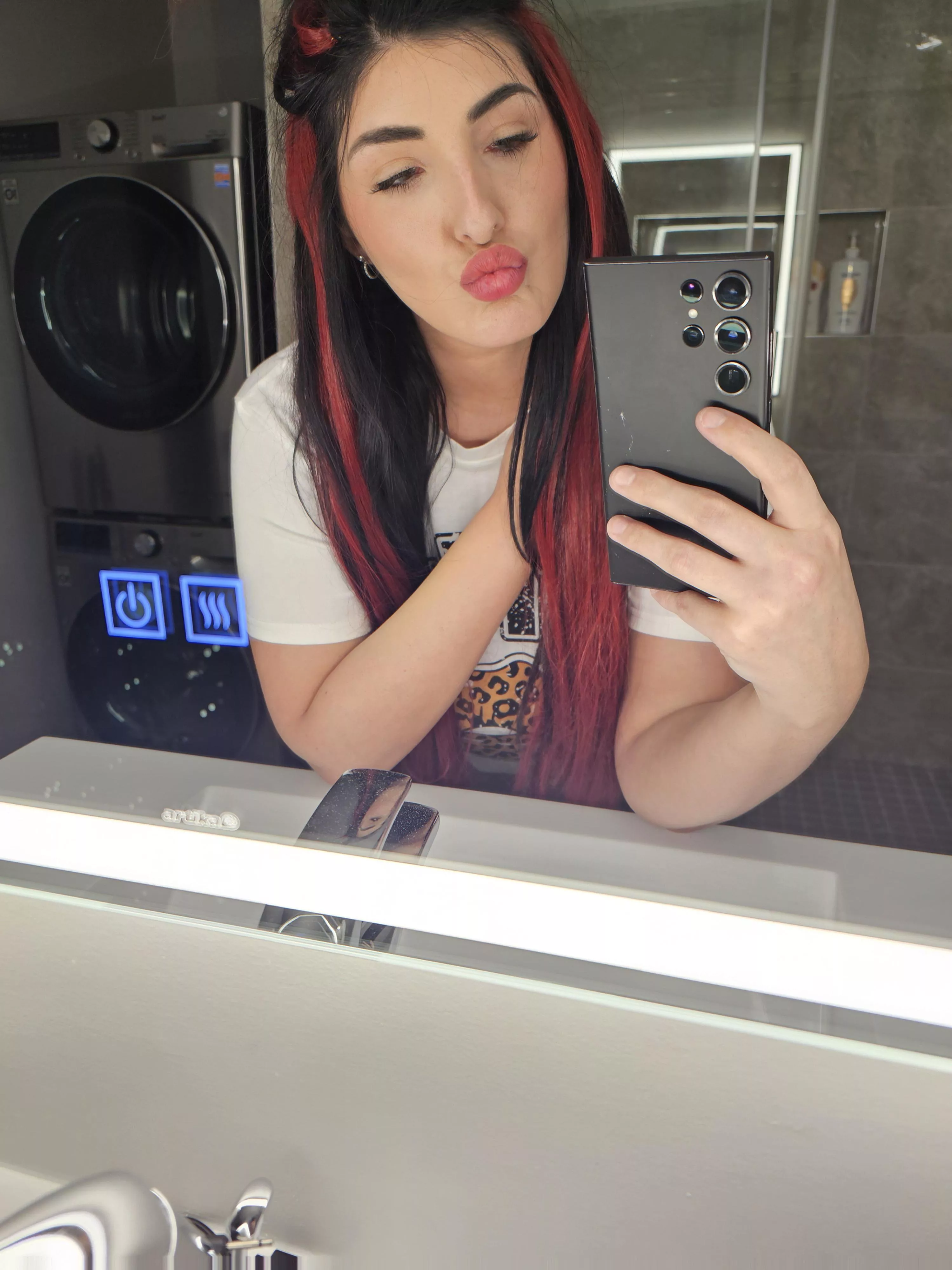 Plain and simple hands as a Nurse posted by SeraphicFlutter