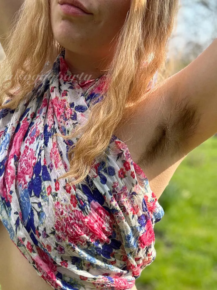 Some people can’t believe my hair is real and I don’t even blame them posted by SoggyParty