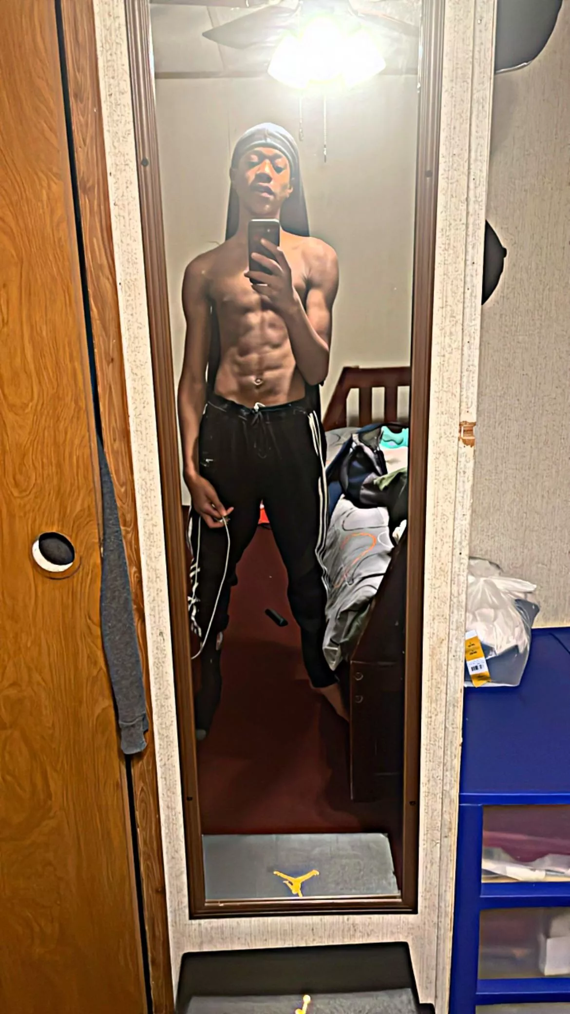 18 dom top stfu and bow down  posted by Zestyclose_Web7277