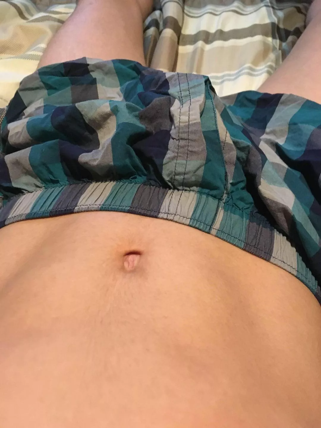 19 years old college guy Looking for a good friend to talk about anything I don’t mind really, I’m into sports, tech, cars, girls, movies and tv. Hooping for some true male bonding that’s never a bad thing. Just be around my age and be cool with sh posted by seth4985