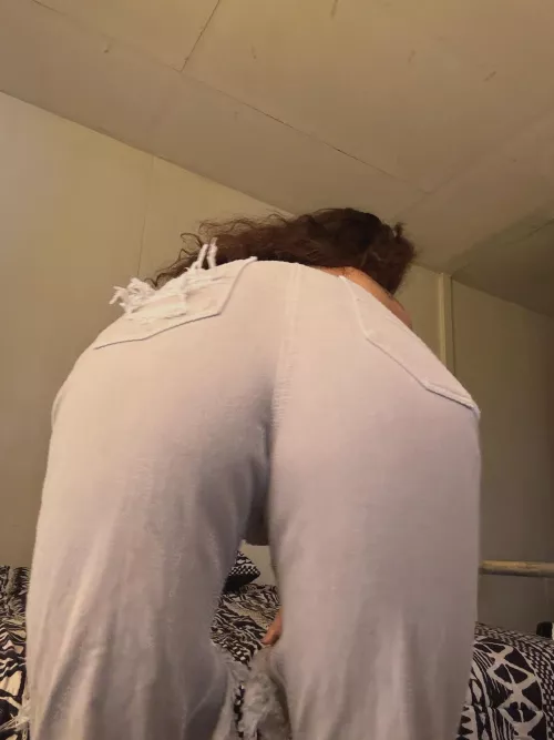 Are you brave enough to sit under me by CutiePieBarbie